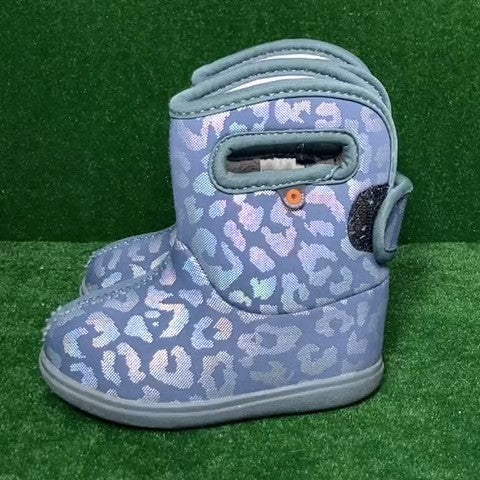 Bogs Toddler boots Size: 05