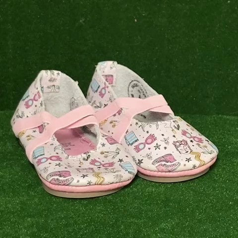 Harry Potter Toddler Mary Jane Shoes Size: 04