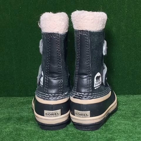 Sorel Toddler Snowboots Size: 08