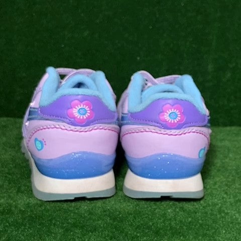 Reebok Sneakers Size: 09