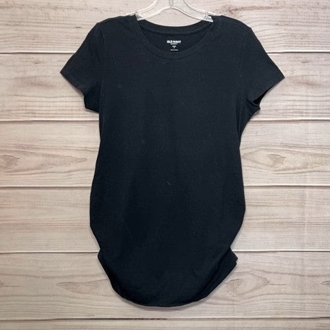 Old Navy Maternity Shirt Size: M