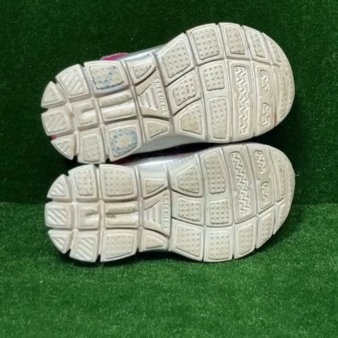 Skechers Toddler Sneakers Size: 05