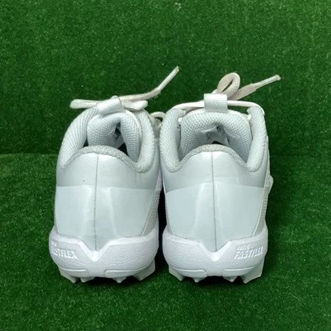 Nike Cleats Size: 01