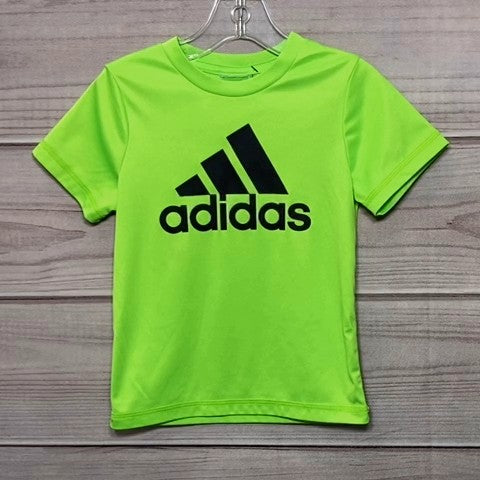 Adidas Boys Shirt Size: 04