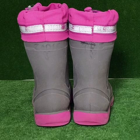 Kamik Toddler Snowboots Size: 08