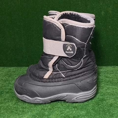 Kamik Toddler Snowboots Size: 08