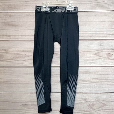 Under Armour Boys Leggings Size: 07