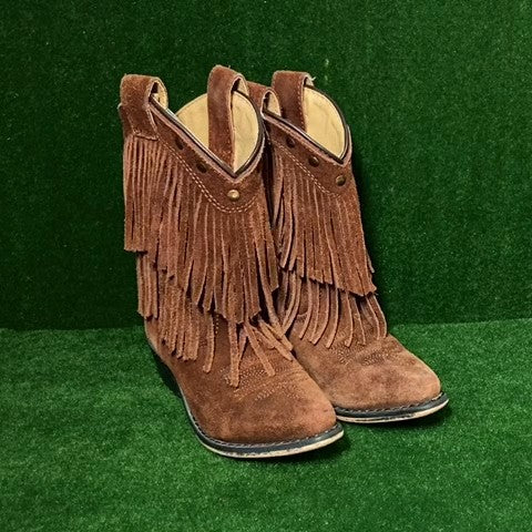 Shyanne boots Size: 10