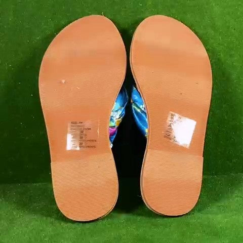 Matilda Jane Flip Flops Size: 01